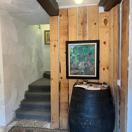 Guest house Modegon