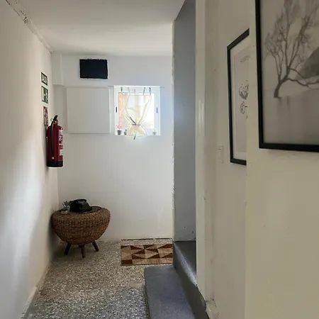 Modegon Guest house *