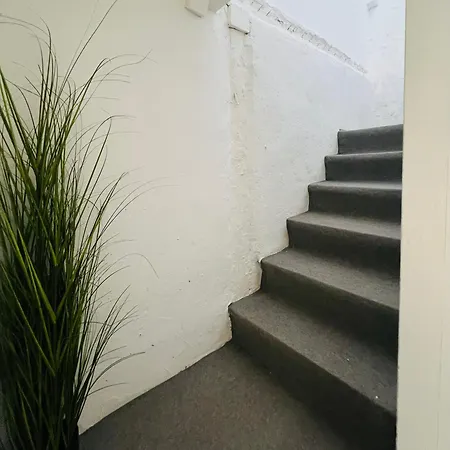 Guest house Modegon